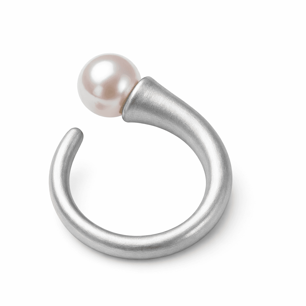Chasing Ring in 14K White Gold Brushed